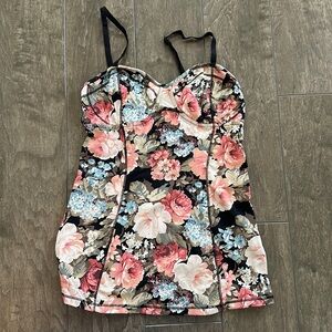 Aritzia Tallula bra top